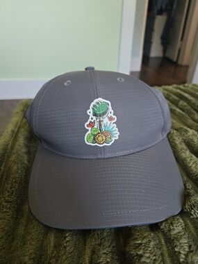 Men's Gray Baseball Cap with Floral Skeleton Patch